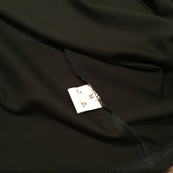 Women’s Green V Neck Ruffle Sleeve Midi Dress - Picture 5 of 6